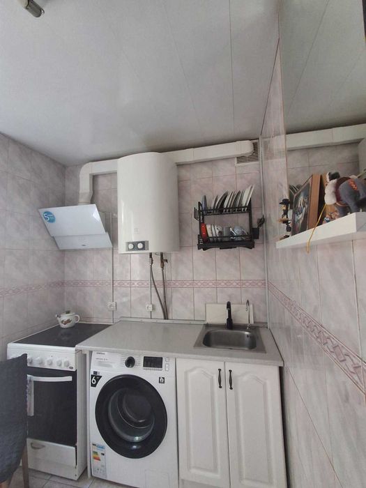 Продам 3 к. квартиру Краснодарская Едности 626 м/н Академика Барабашова ремонт
