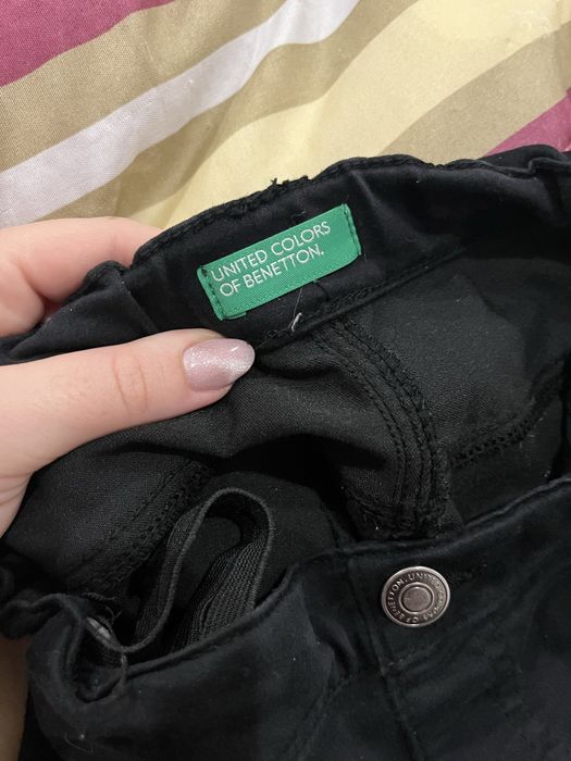 Calças pretas Benetton 10-11 anos | Botão falso | Juvenil
