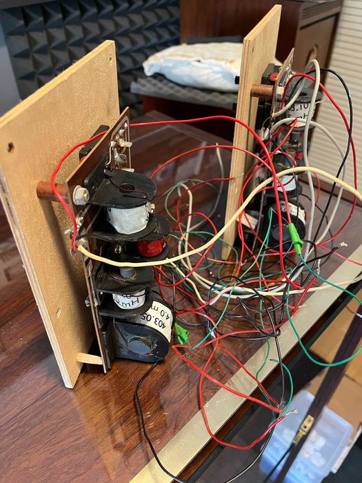 Crossover de três vias Vintage (Wharfedale)