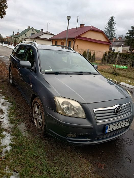 Toyota Avensis 2.0 D4D sprzedam kombi