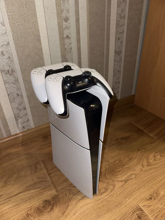 Приставка SONY PlayStation 5 (PS5) Slim Digital Edition 1TB