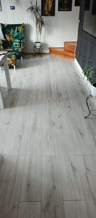 Sprzedam panele laminowane