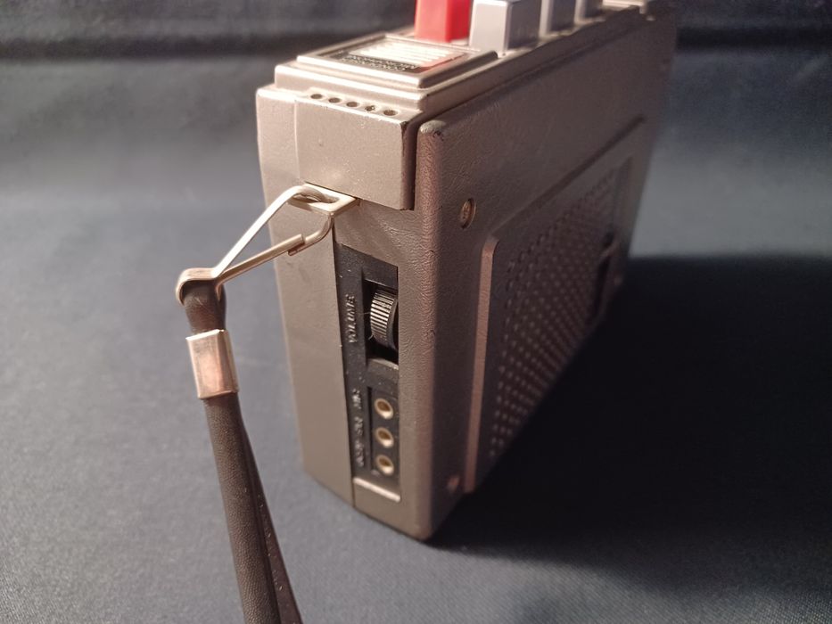 Walkman Inno-Hit Model TR 731 Made in Japan PRL