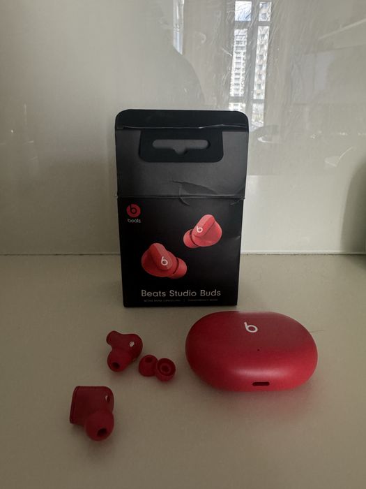 beats studio buds - наушники и аксессуары - OLX.ua
