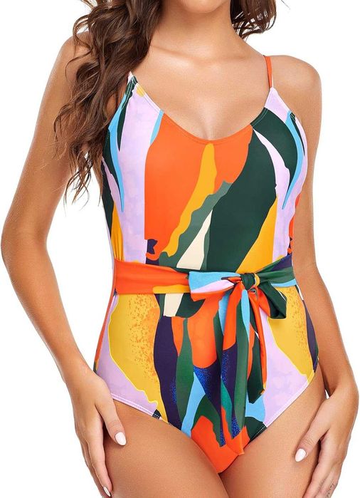 Cуцільний купальник 50 52 розмір