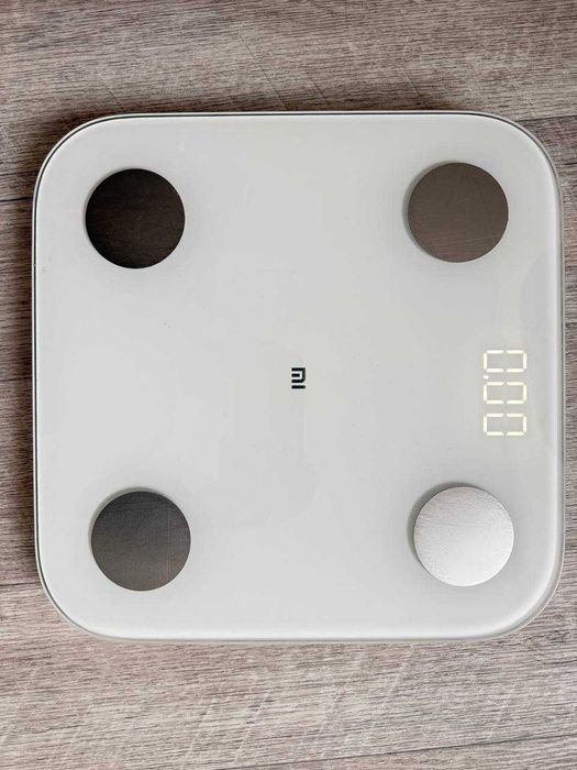 Вага електронна MI