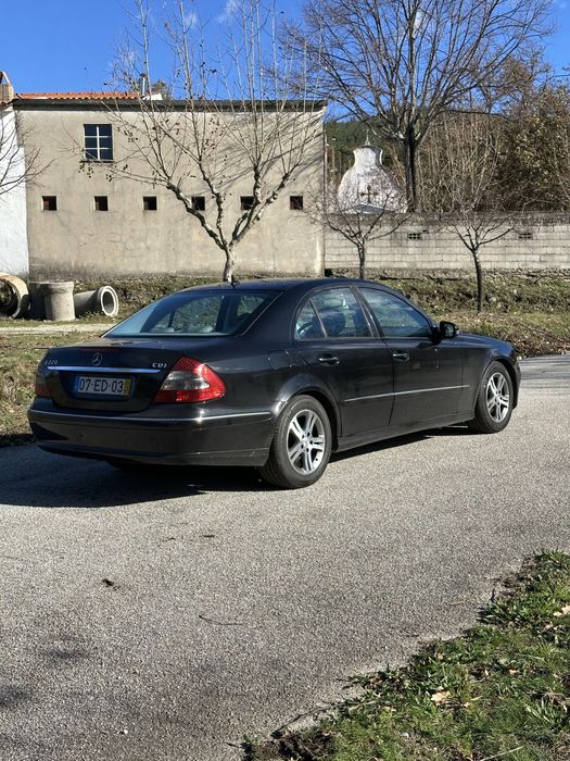 Mercedes Benz E220 W211 170cv Avantgarde