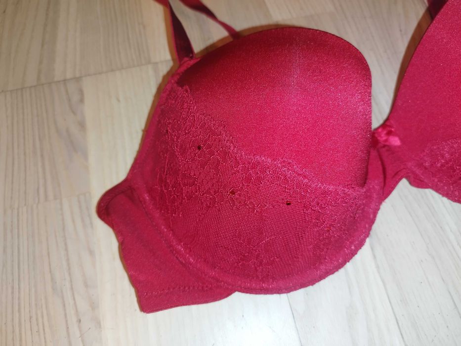 Biustonosz usztywniany KappAhl 85B