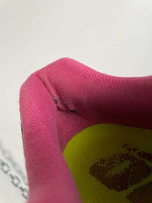 Жіночі спортивні кросівки asics gel kayano 20