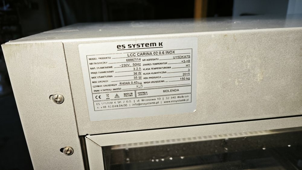 Lada cukiernicza  Es System  LCC Carina 02