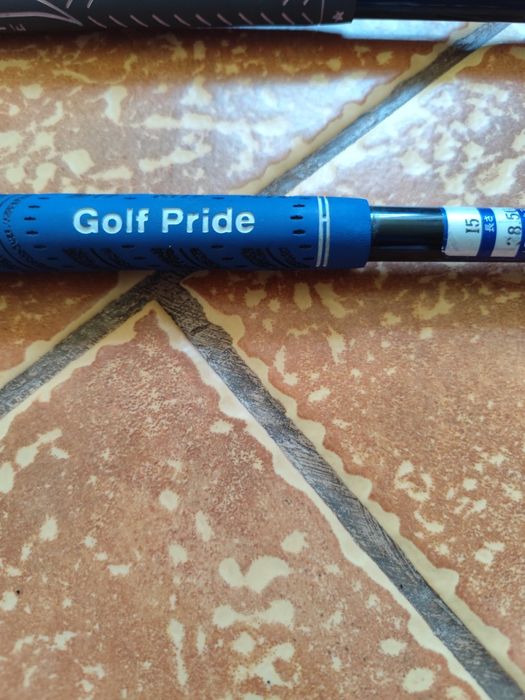 Kije do golfa, dwie sztuki