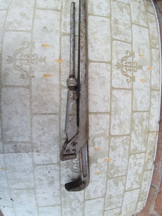 иглы для швейных машин ссср  ключ ножницы двері  лампочки