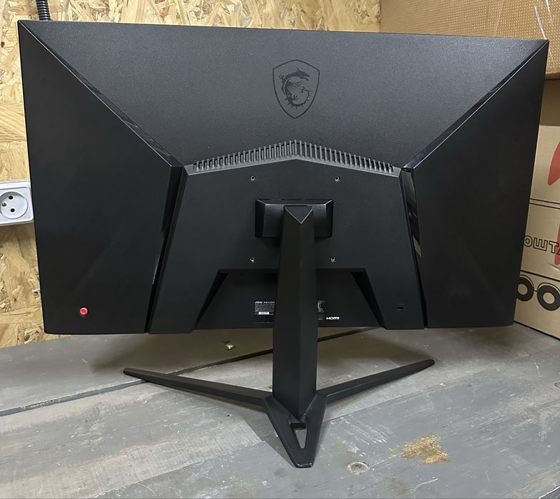 144гц 27’’ MSI Optix G271