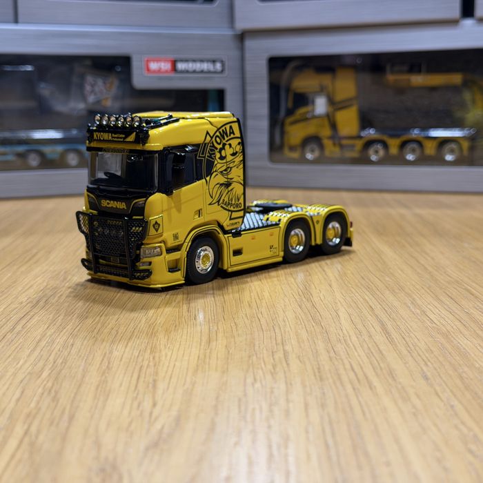Model 1:50 WSI Scania R Normal 6x4