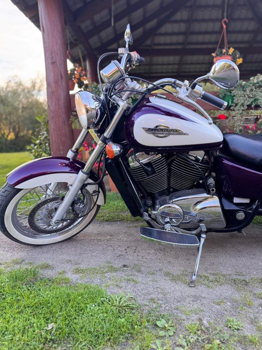 Motocykl Honda Shadow 1100