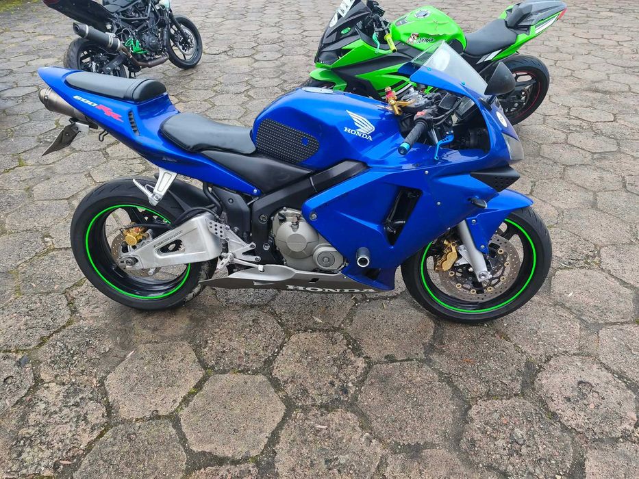 honda cbr 600rr pc37 2004