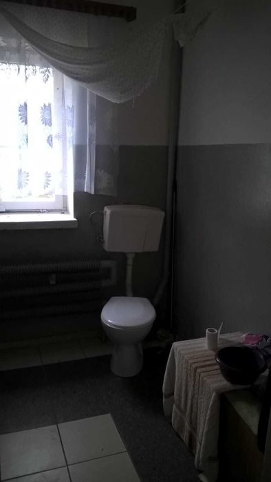 Dom wolnostojący z zabudowaniami