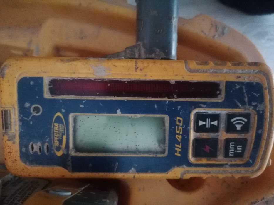 Niwelator Laserowy Spectra LL300N + HL450