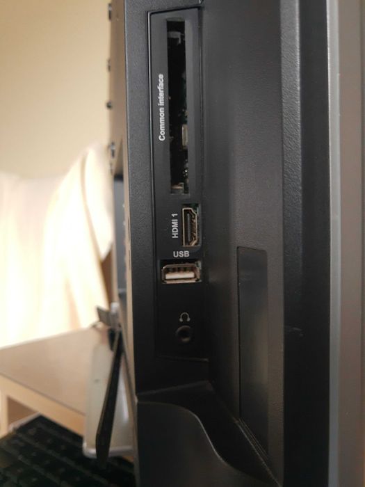 Monitor TCL 23 cale z funkcja TV