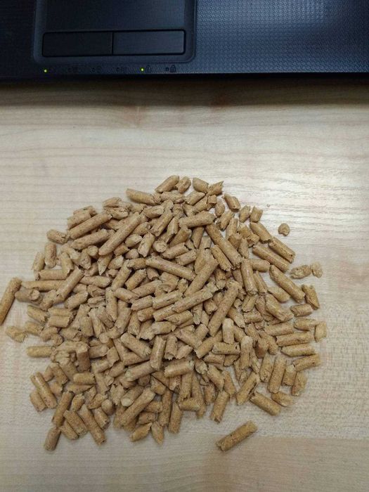 Гранула топливная - пелета (пеллета) сосновая в мешках по 15 кг.