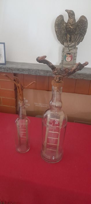 Garrafas & bebidas