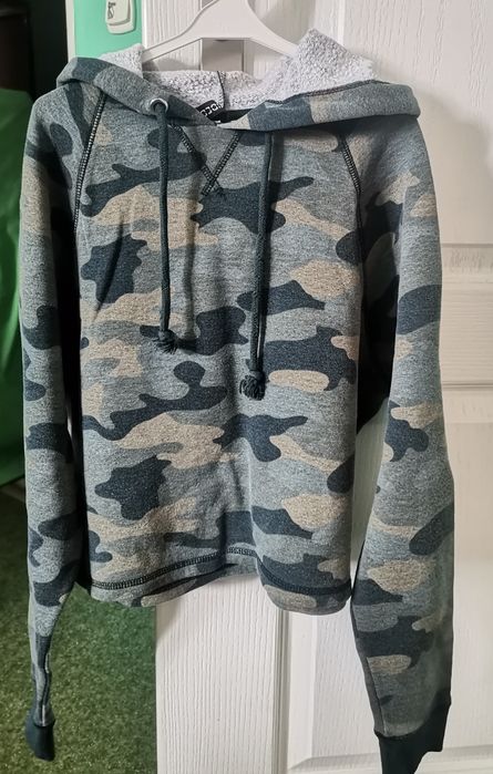 Bluza moro z kapturem