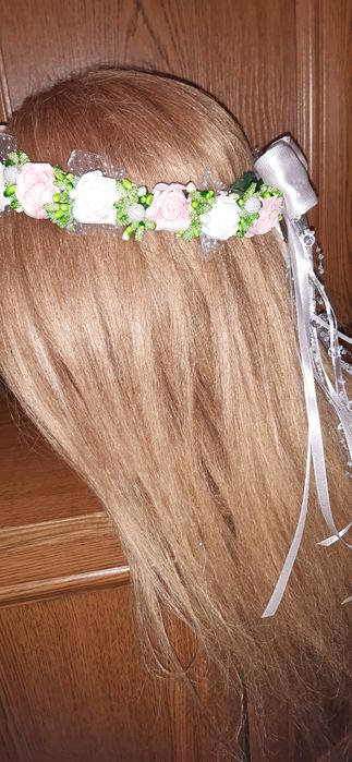 Wianek komunijny jak żywy