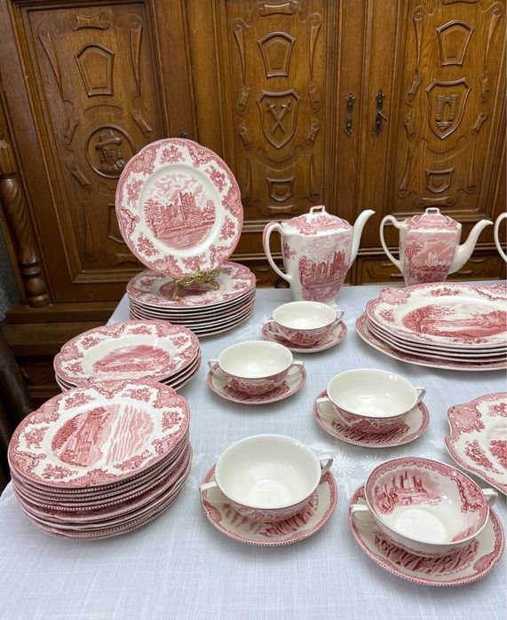 Johnson Bros Old Britain Castles.На 12 персон