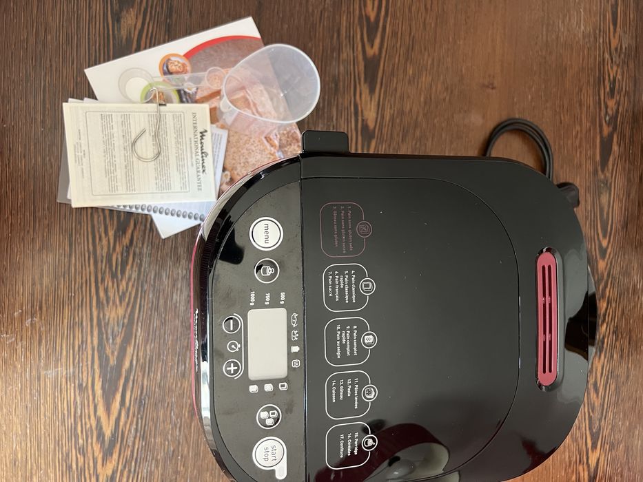 Máquina de Pão MOULINEX Pain Plaisir OW220830