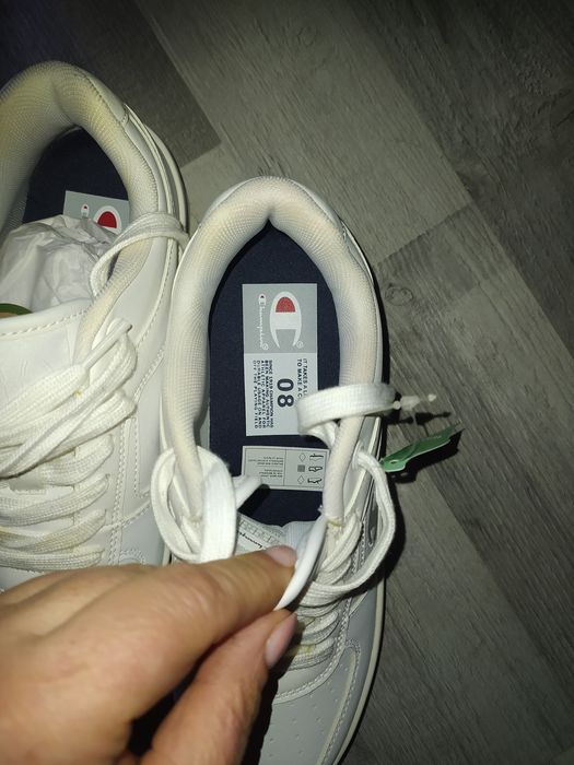 Buty 39 białe  zapraszam