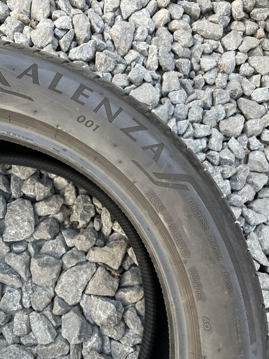 Продам комплект літніх шин Bridgestone Alenza 001 255/50 R20 00205
