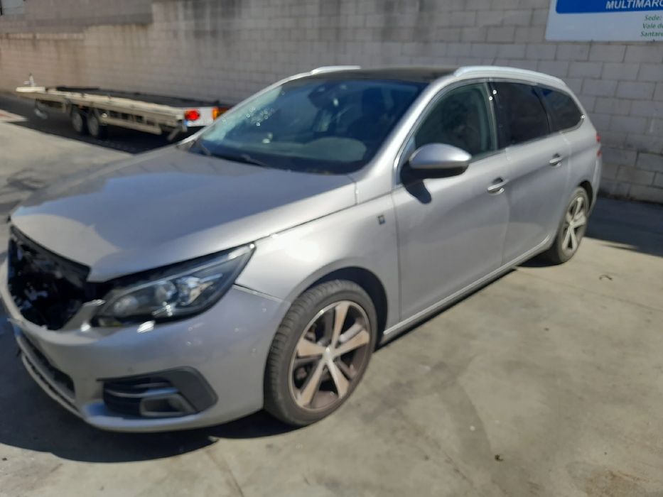 Para peças PEUGEOT 308 SW II