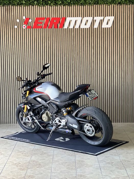 Ducati Streetfighter V4S