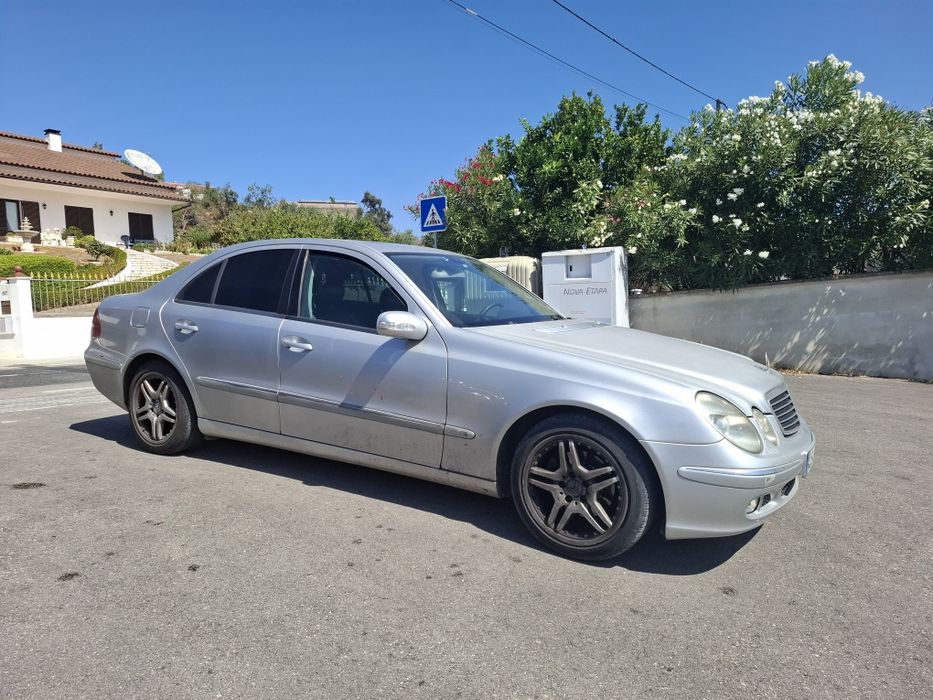 Mercedes-Benz w211 , e220