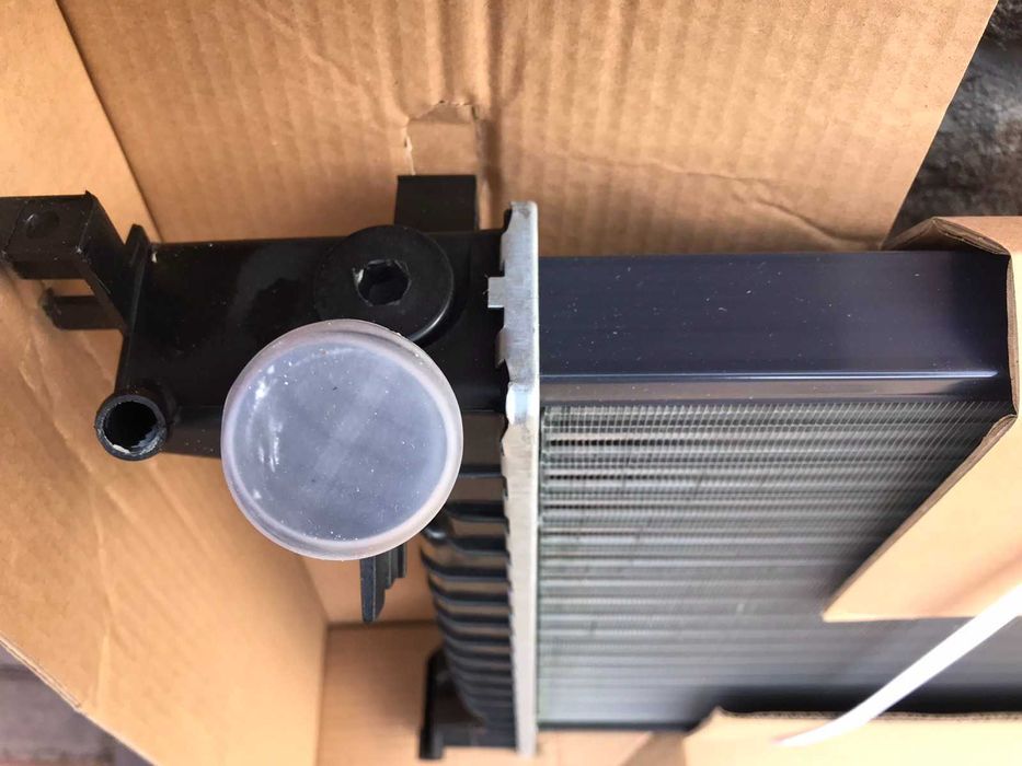 Радиатор Opel Vectra B 2.0 DTI (95-02)