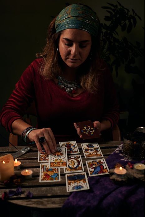 Wróżka Danuta, tarot, tarocistka, wróżby online, wróżby MIŁOSNE