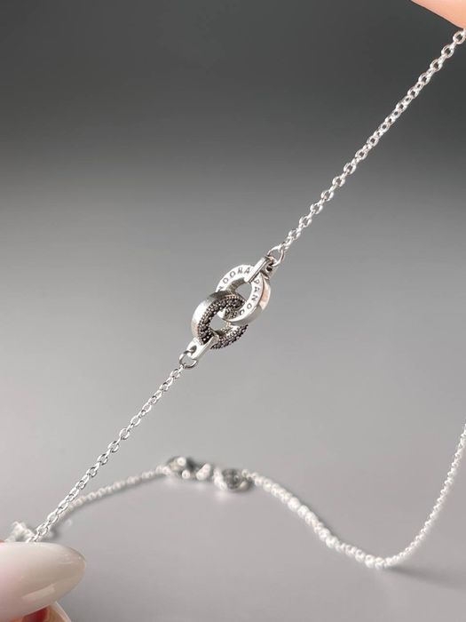 Намисто Pandora.