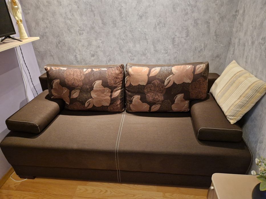 Sprzedam sofę z funkcją spania