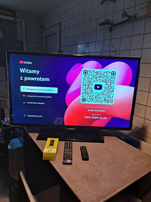 TV 37"LED  Samsung + Stick  TV BOX = smart tv