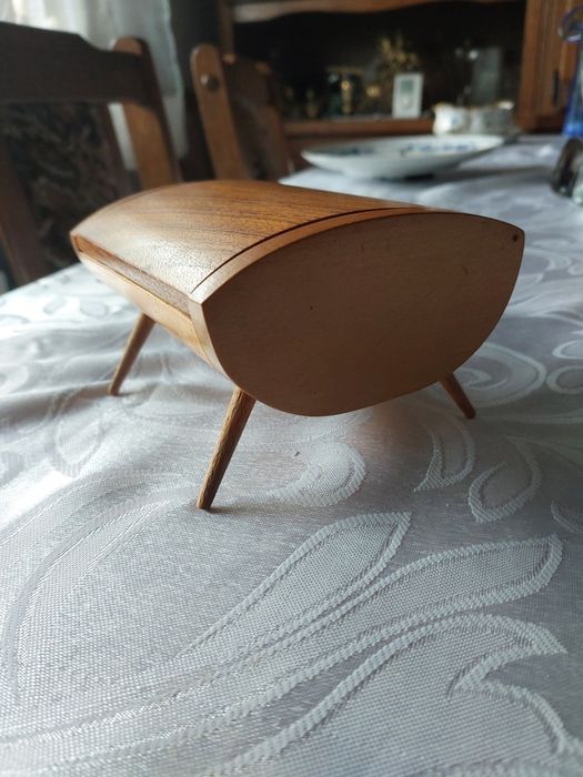 Papierośnica vintage szkatułka patyczak