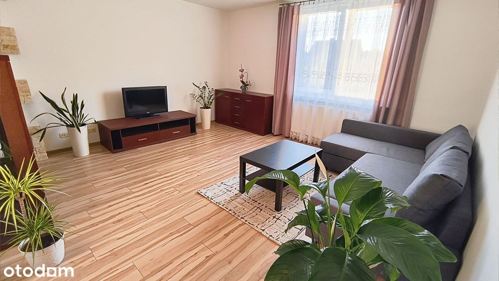 Tarnów – Krzyż 73,5 M² Klima Umeblowane Odświeżone Garaż Ogródek