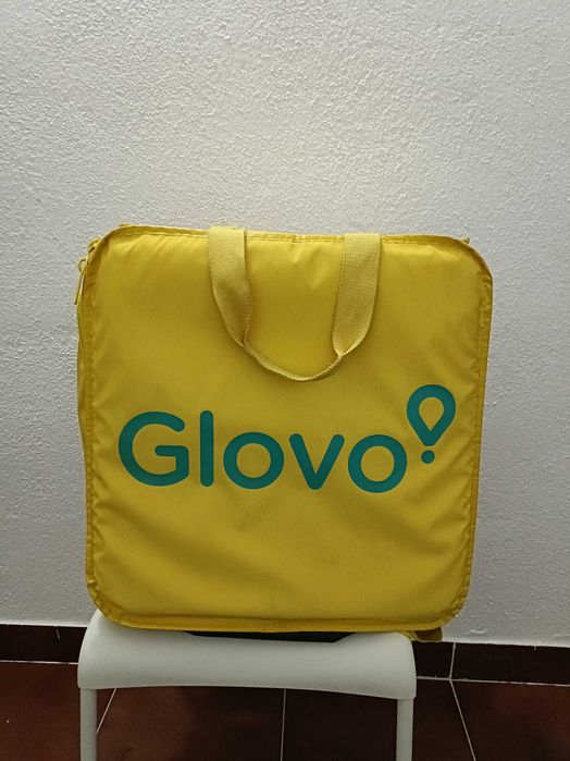 Mochila Glovo com capa