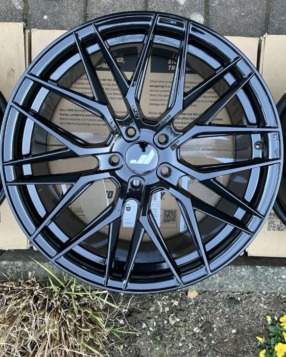 Felgi Japan Racing JR28 19x8,5J 5x112