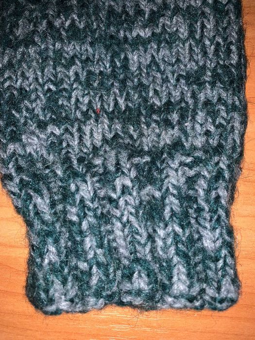 Теплі в'язані рукавички (ручна робота)