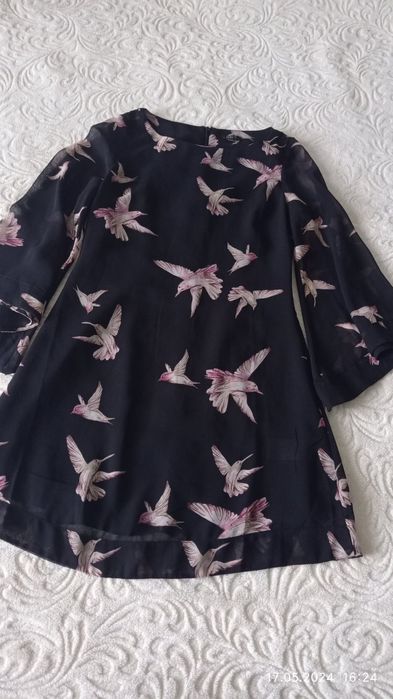 Плаття жіноче розміру хс