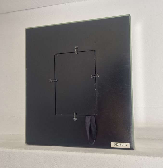 Lustrzana ramka na zdjęcia