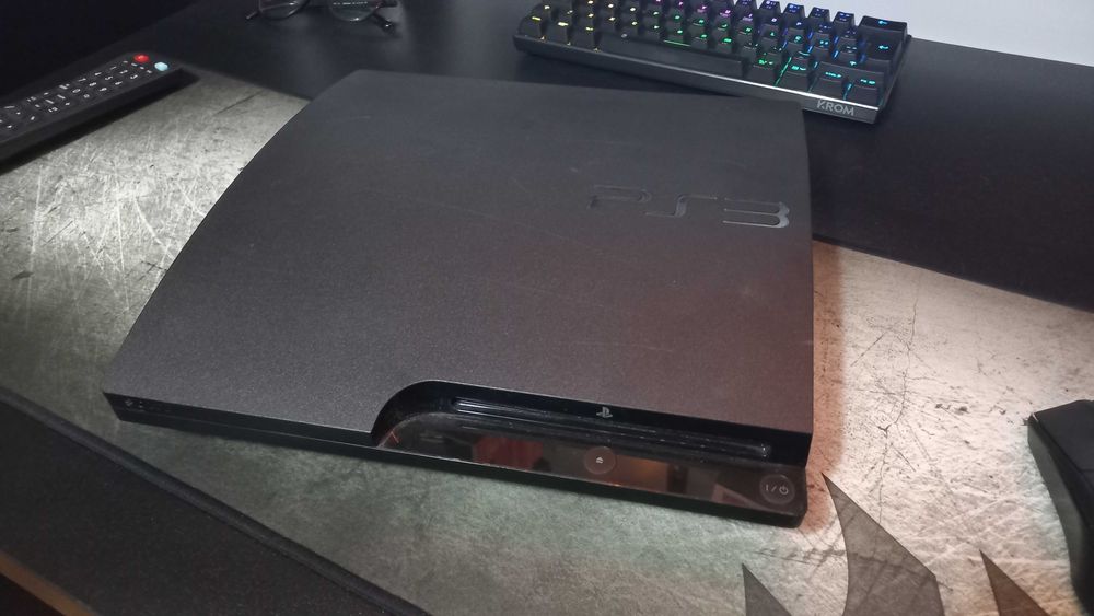 Playstation 3 Slim - Avariada / Para Peças