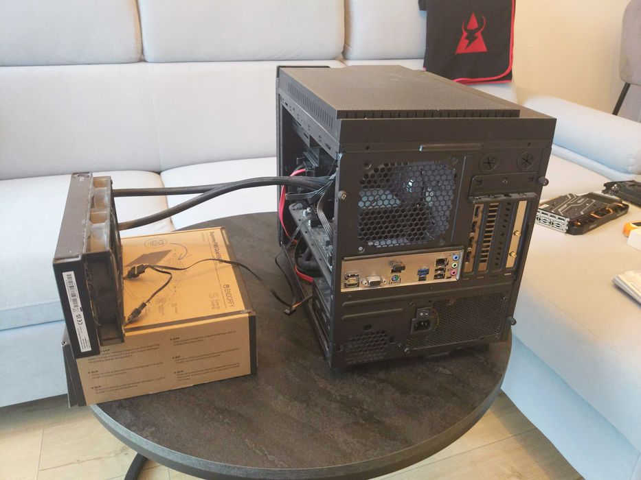 Mocny komputer do gier i pracy
