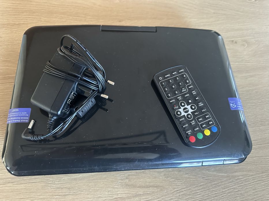 Dvd przenosne z TV z Dvbt , 11,5 cala jak nowe