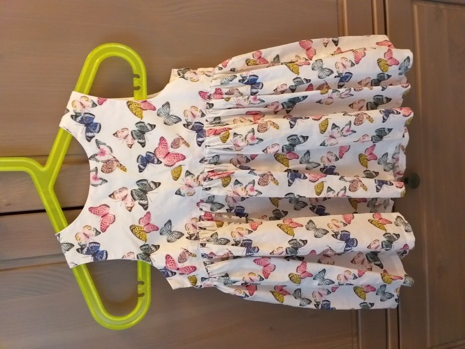 Sukienki letnie roz.80 ,5szt